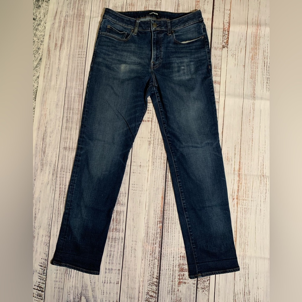Express men’s jeans. Straight. Size 32 X 34.